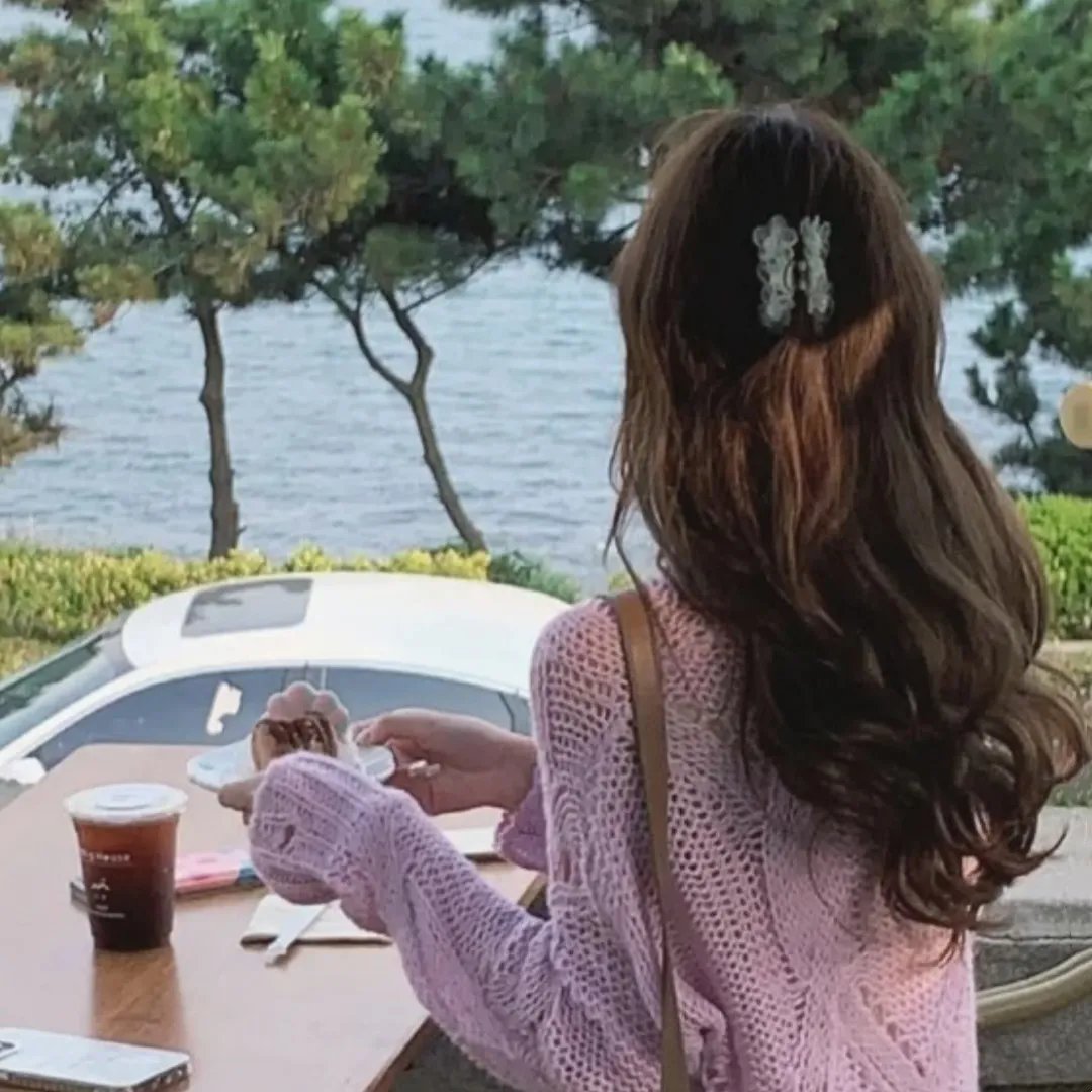 同龄叔父 海报